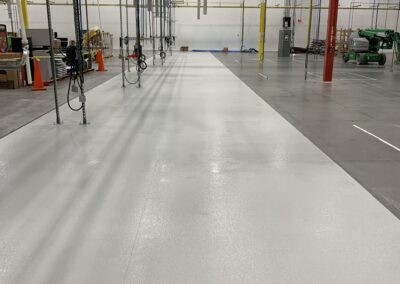 MCO4 Single Broadcast Pigmented Epoxy CRU Topcoat Flooring System